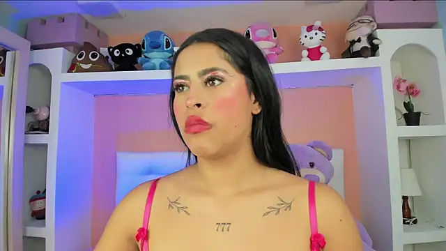 miss romyna online show from November 2025 11:10:03 AM