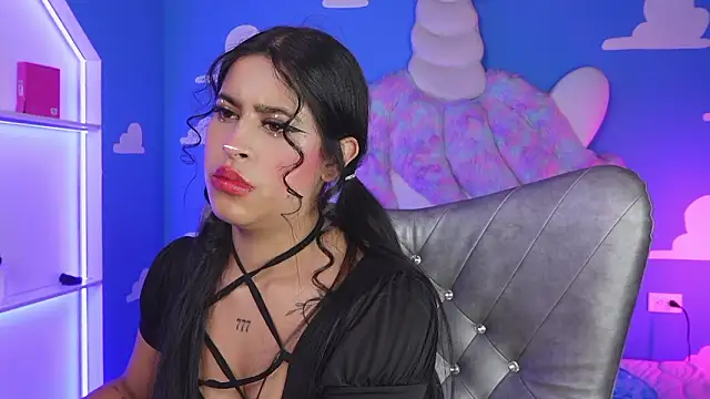 miss romyna online show from February 2026 11:04:01 AM