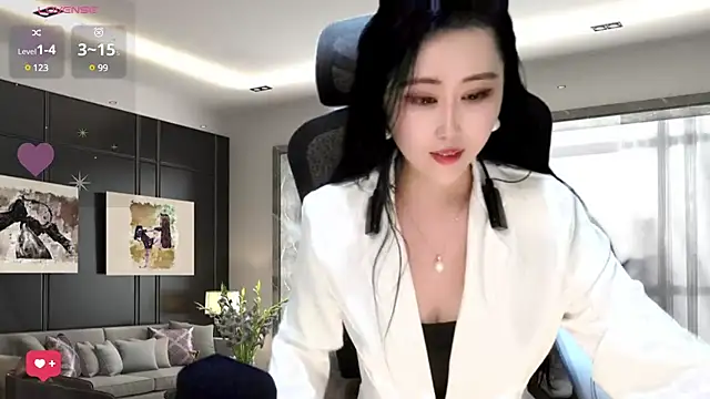 W-E-N-123 online show from December 2024 05:58:01 AM