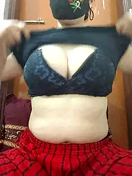 Snapshot of Anjel_Sadia chatting on January 2026 04:33:02 PM Anjel Sadia online show from January 2026 04:33:02 PM