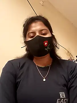 Snapshot of Cute_Nipa chatting on January 2025 04:12:01 AM Cute Nipa online show from January 2025 04:12:01 AM