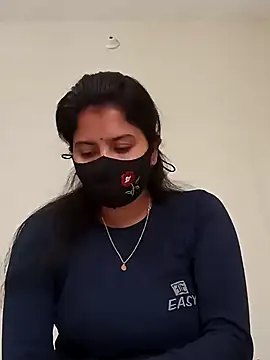 Snapshot of Cute_Nipa chatting on January 2025 02:25:01 AM Cute Nipa online show from January 2025 02:25:01 AM