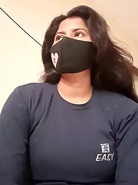 Snapshot of Cute_Nipa chatting on January 2025 02:54:01 AM Cute Nipa online show from January 2025 02:54:01 AM