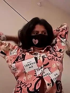 Snapshot of Cute_Nipa chatting on January 2025 02:37:01 AM Cute Nipa online show from January 2025 02:37:01 AM