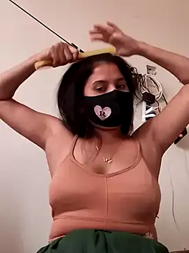 Snapshot of Cute_Nipa chatting on February 2025 07:03:01 AM Cute Nipa online show from February 2025 07:03:01 AM