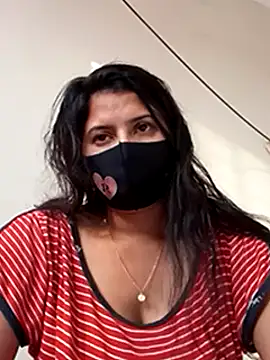 Snapshot of Cute_Nipa chatting on February 2025 10:45:01 AM Cute Nipa online show from February 2025 10:45:01 AM