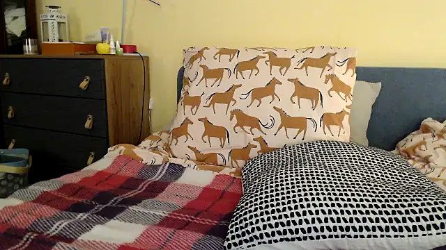 Scarlettford online show from December 2024 04:38:01 PM