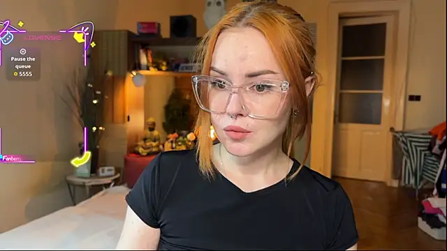 Sargonium999 online show from October 2025 06:51:01 PM