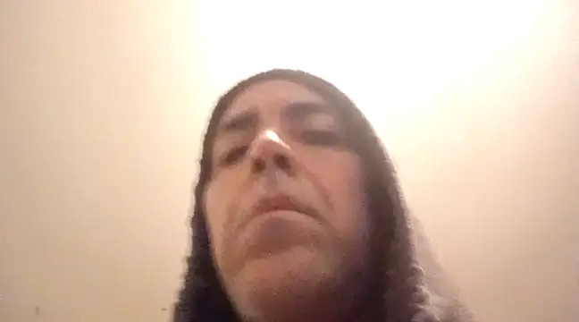 Xoc8  online show from March 2025 10:10:01 PM