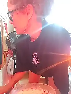 SelenaHouston online show from February 2026 04:20:01 AM