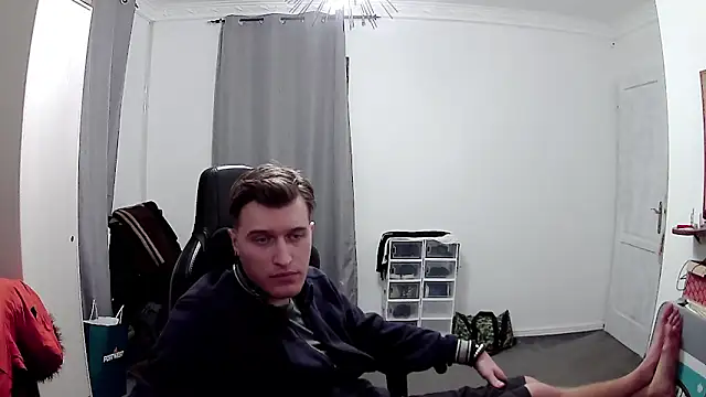 PKrisztian online show from March 2026 01:09:02 AM