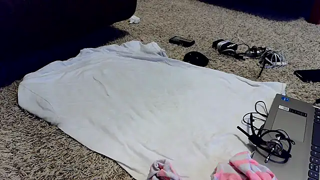 femgui69 online show from April 2026 02:27:02 PM