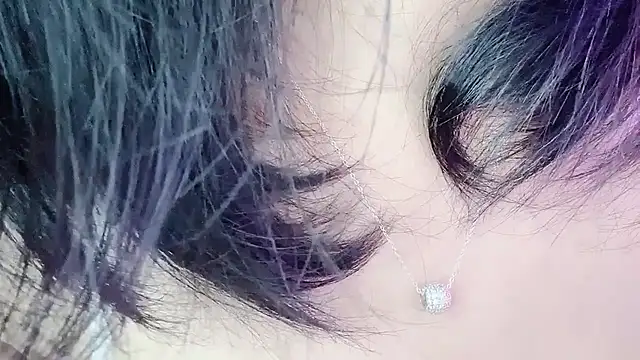 Baenee online show from April 2026 08:47:01 PM