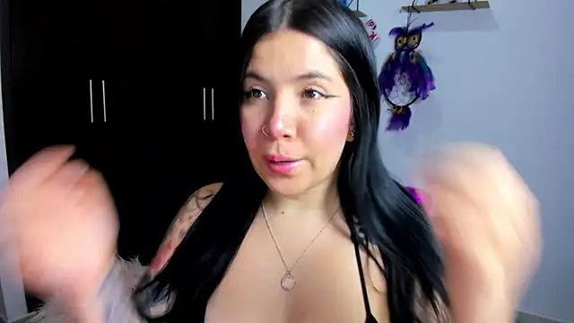 AilynRed online show from February 2025 12:02:01 AM