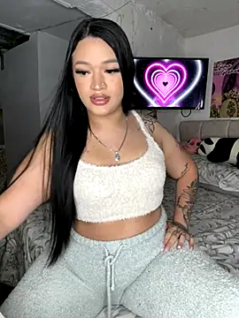 GemaGranadoss online show from October 2025 11:04:02 PM