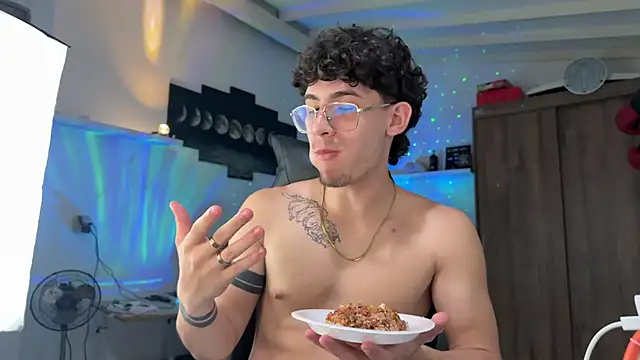 Snapshot of Kisan_Smith chatting on March 2026 05:08:02 AM Kisan Smith online show from March 2026 05:08:02 AM