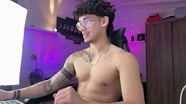 Kisan Smith online show from April 2026 08:18:02 AM