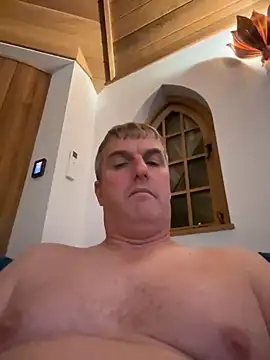 Snapshot of Fatbigtitsmarc chatting on November 2025 02:43:02 AM Fatbigtitsmarc online show from November 2025 02:43:02 AM