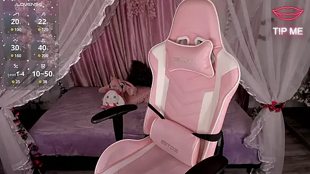 Snapshot of ino_yamanaka_ chatting on February 2025 08:32:01 PM ino yamanaka  online show from February 2025 08:32:01 PM