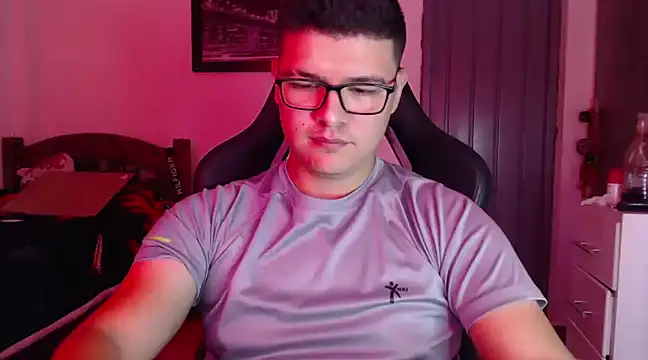 Plug Control online show from February 2025 05:49:02 PM