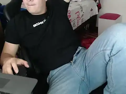 Plug Control online show from March 2025 04:40:02 PM