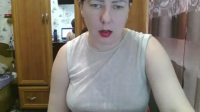 SophieNightAh online show from February 2025 11:19:02 AM