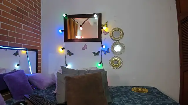 Snapshot of maja_hills chatting on February 2025 05:03:02 PM maja hills online show from February 2025 05:03:02 PM