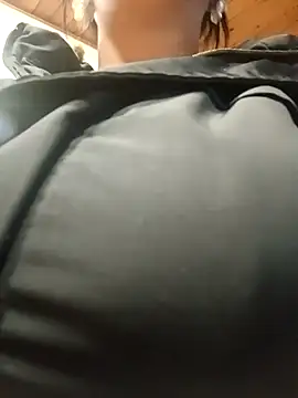 lia mariana online show from March 2026 04:50:01 AM