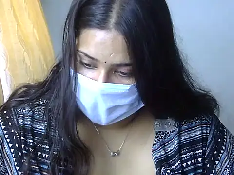 cutelady65 online show from May 2026 08:44:02 AM