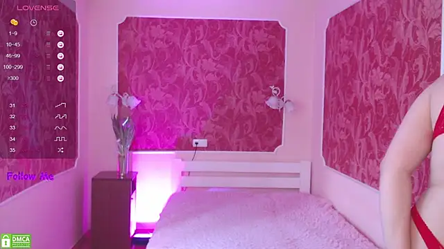 VerySweetKate111 online show from February 2026 10:45:01 AM