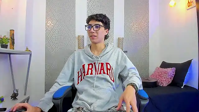 Nikolay Gregori online show from February 2025 09:47:01 AM