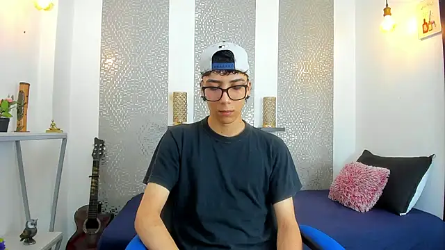 Nikolay Gregori online show from March 2025 04:10:01 AM