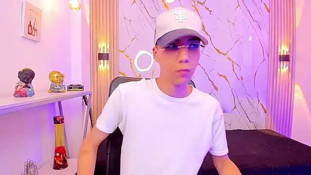 Nikolay Gregori online show from January 2026 04:17:01 AM