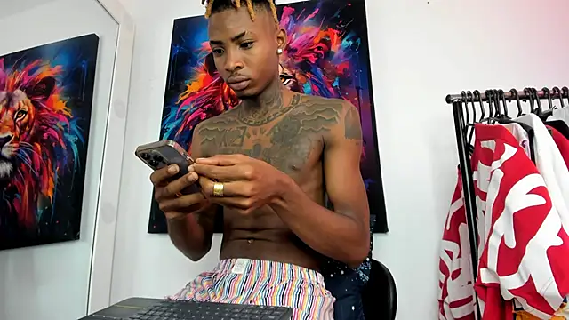 Snapshot of Pantera_black_21 chatting on December 2024 06:16:01 PM Pantera black 21 online show from December 2024 06:16:01 PM