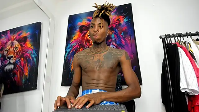 Snapshot of Pantera_black_21 chatting on December 2024 05:26:01 AM Pantera black 21 online show from December 2024 05:26:01 AM