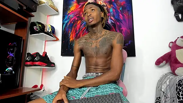 Snapshot of Pantera_black_21 chatting on February 2025 02:43:01 PM Pantera black 21 online show from February 2025 02:43:01 PM