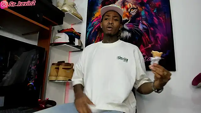 Snapshot of Pantera_black_21 chatting on March 2025 07:27:02 PM Pantera black 21 online show from March 2025 07:27:02 PM