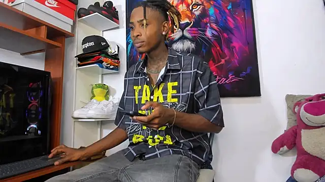 Snapshot of Pantera_black_21 chatting on September 2025 08:42:01 PM Pantera black 21 online show from September 2025 08:42:01 PM