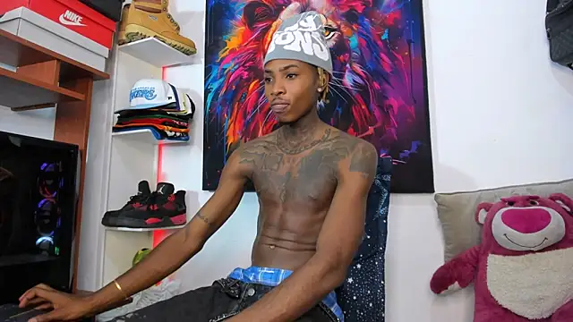 Snapshot of Pantera_black_21 chatting on September 2025 09:04:02 PM Pantera black 21 online show from September 2025 09:04:02 PM