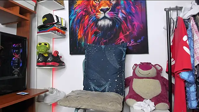 Snapshot of Pantera_black_21 chatting on September 2025 11:04:01 AM Pantera black 21 online show from September 2025 11:04:01 AM