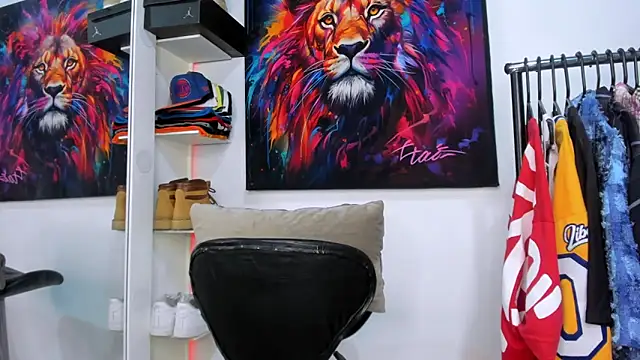 Snapshot of Pantera_black_21 chatting on October 2025 10:54:02 PM Pantera black 21 online show from October 2025 10:54:02 PM