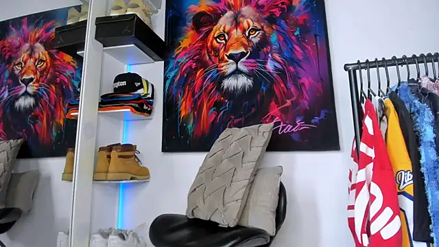 Snapshot of Pantera_black_21 chatting on October 2025 01:55:02 PM Pantera black 21 online show from October 2025 01:55:02 PM