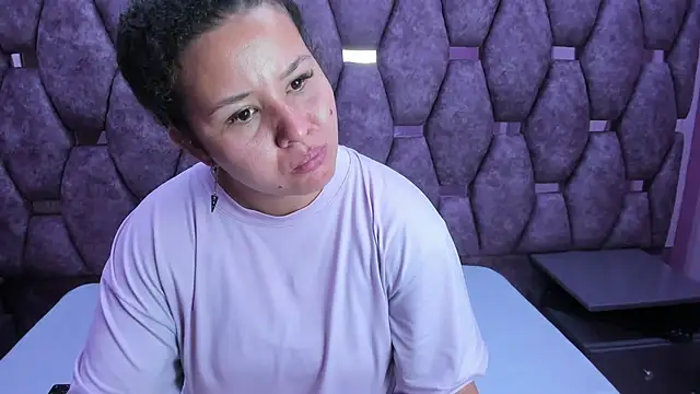 AlaSmith online show from November 2025 02:54:01 AM