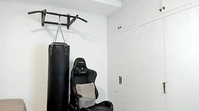 dan01  online show from March 2026 08:18:01 AM