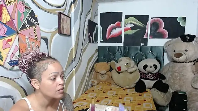 manzanahot9 online show from January 2026 06:55:02 PM