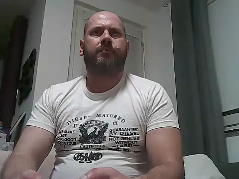 HarleyQuinnundJoker online show from October 2025 10:52:02 PM