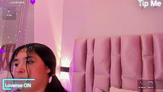 NikyBrookss online show from February 2026 02:04:02 PM