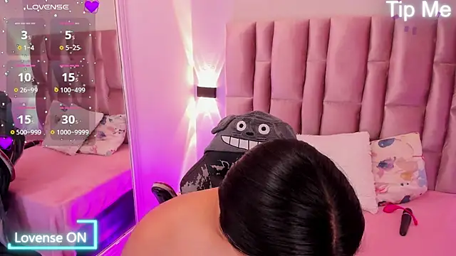 NikyBrookss online show from March 2026 12:01:02 PM