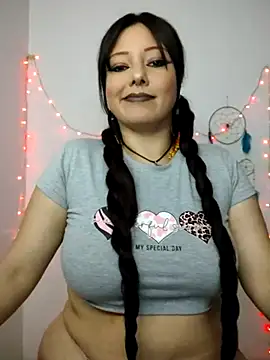 Snapshot of kristal_ktl chatting on June 2026 01:18:02 AM kristal ktl online show from June 2026 01:18:02 AM