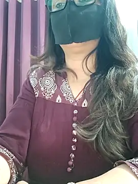 Aishwaryaa 69 online show from April 2026 02:34:02 AM